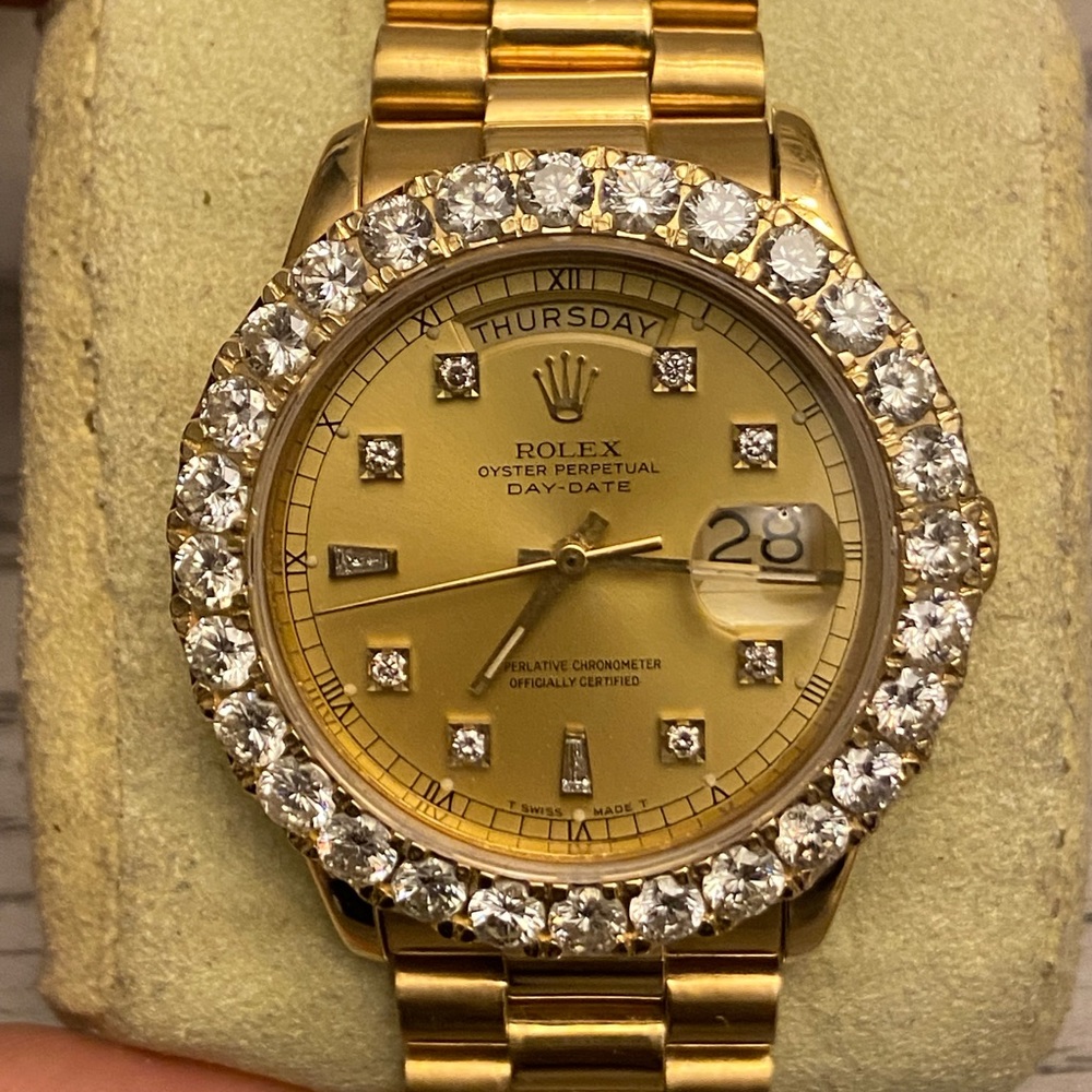 ROLEX DAY-DATE Presidential 36MM GOLD 18k Yellow Gold Round Diamond & Baguette